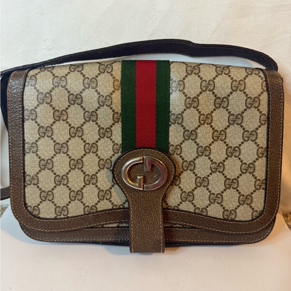 Vintage Gucci Sherry Line shoulder bag